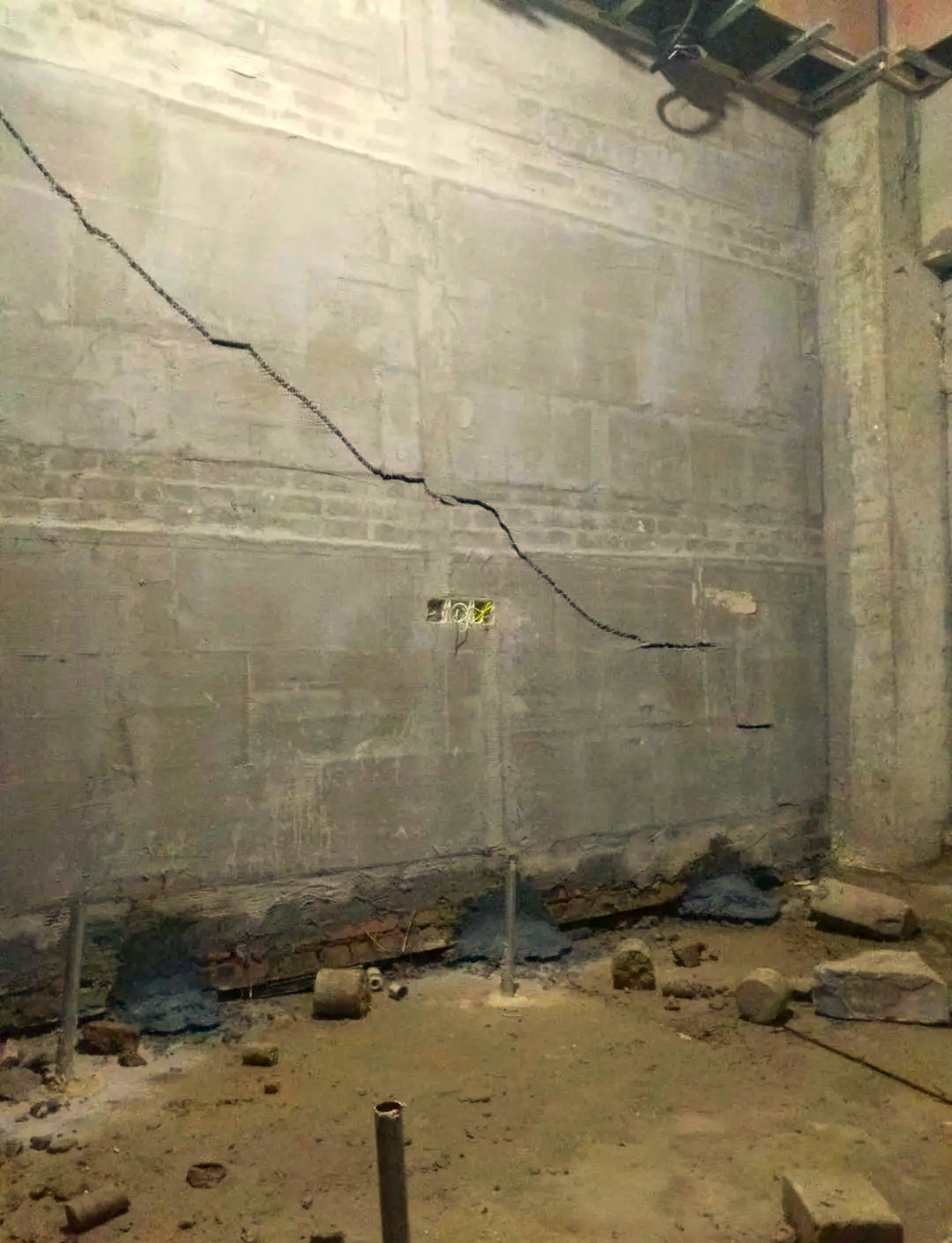 邢台新河县房屋下沉加固